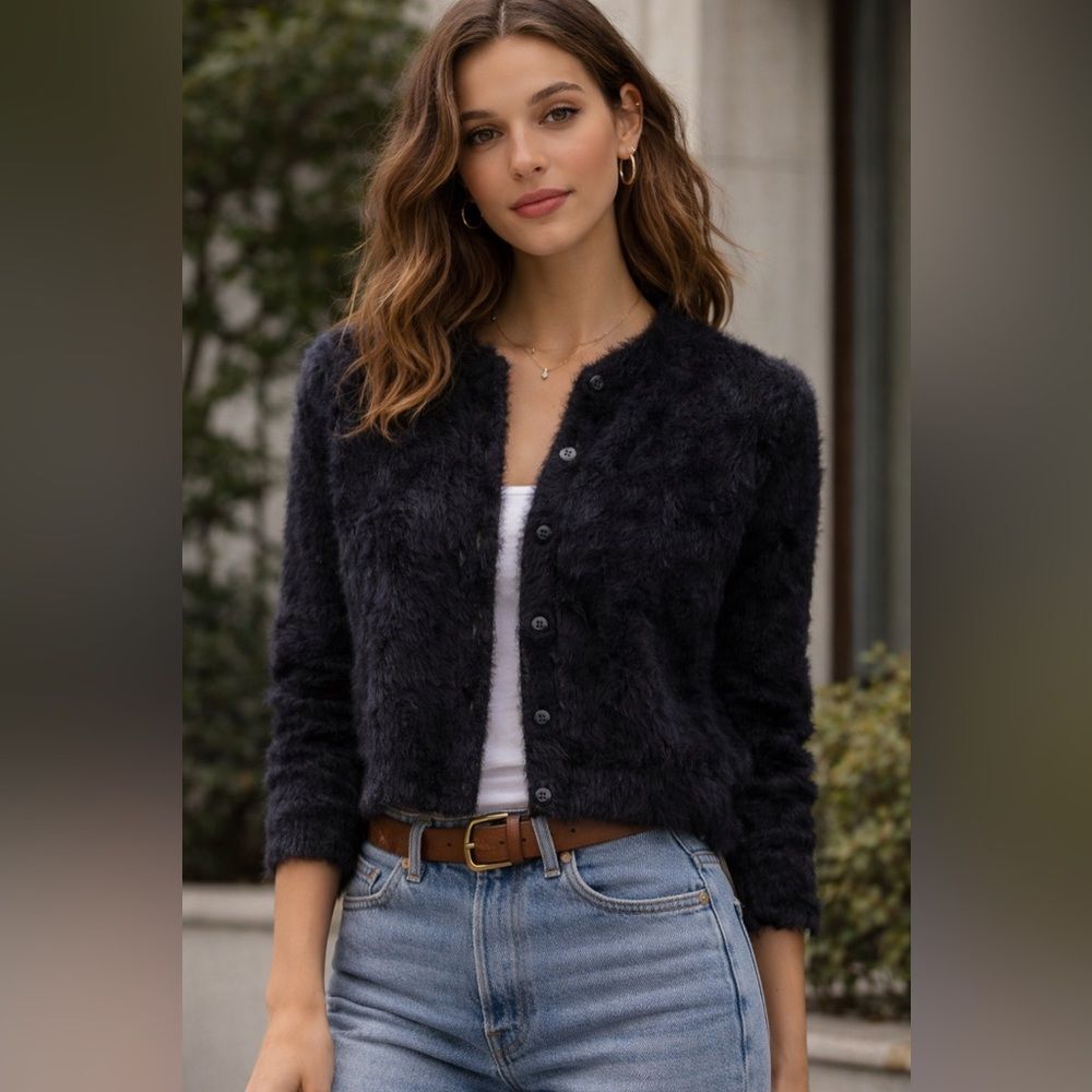 Ovianca Black Fuzzy Cropped Cardigan – Soft Luxe Cozy Knit